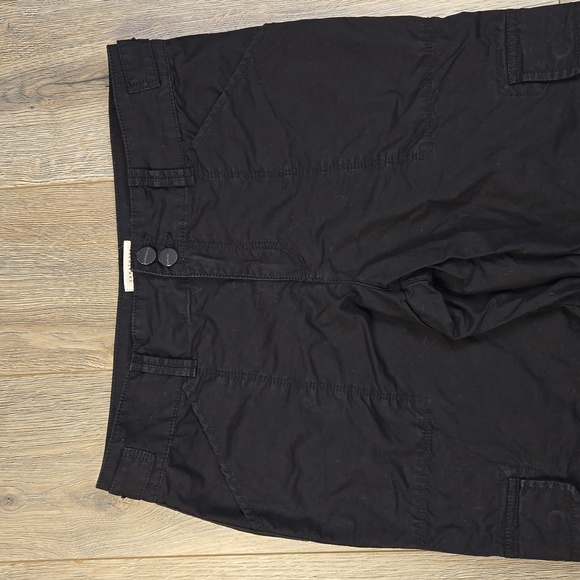 Sanctuary black standard surplus cropped cargo capri pants, size 27 - Picture 3 of 13